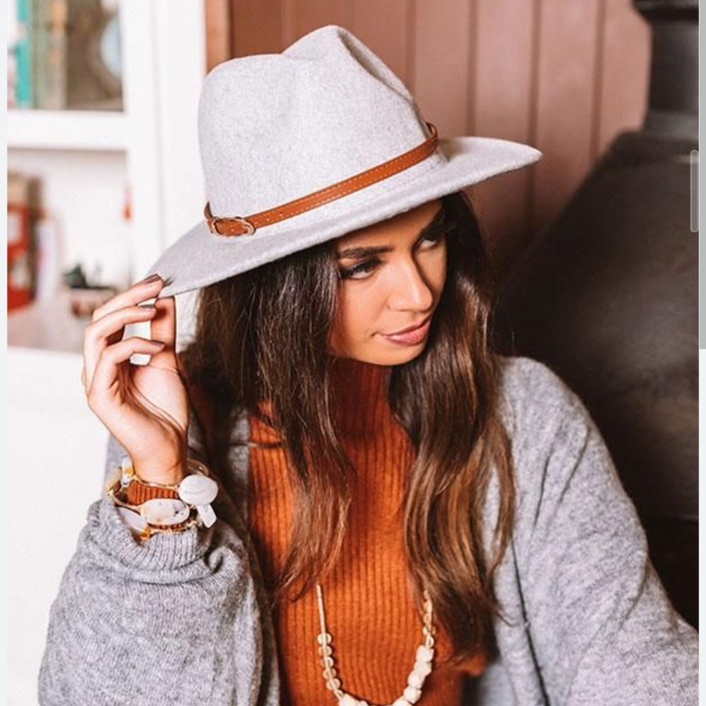 Fadivo Gray Wide Brim Fedora Hat Tan Band Boho Style NWT OS